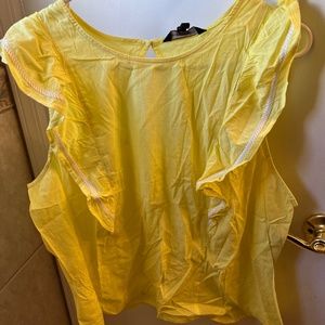 Banana Republic yellow short sleeve top!